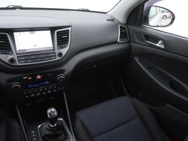 Hyundai Tucson  1.6 T-GDI Family