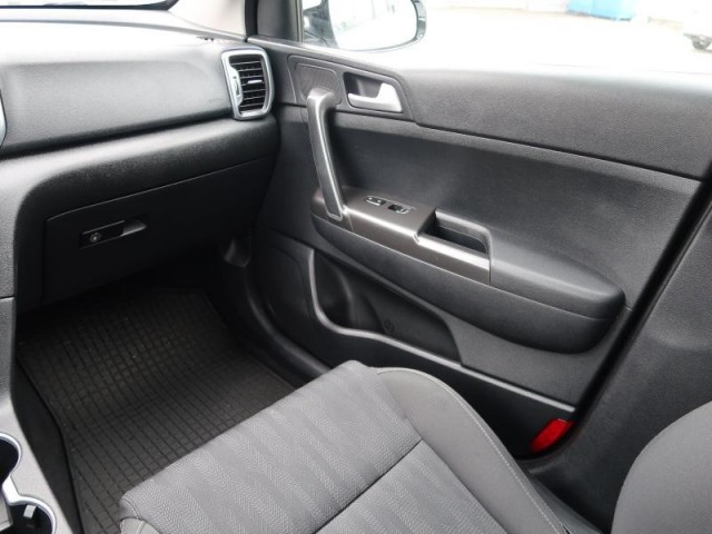 Kia Sportage  1.7 CRDi 