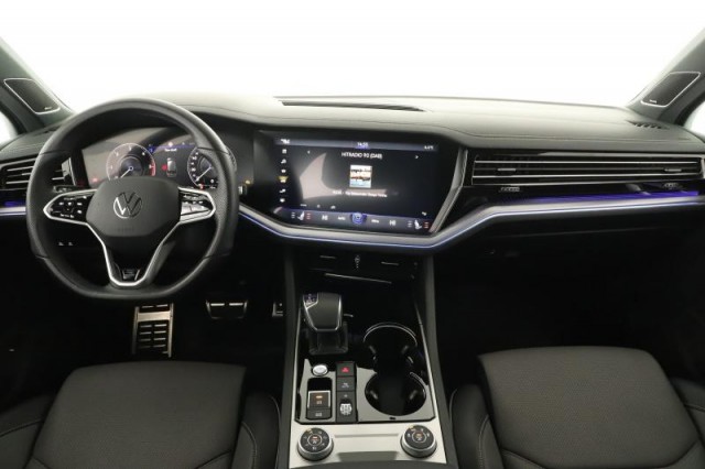 Volkswagen Touareg  3.0 TDI R-Line