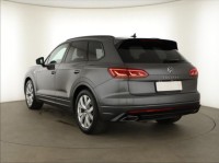 Volkswagen Touareg  3.0 TDI R-Line