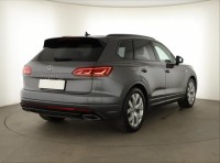 Volkswagen Touareg  3.0 TDI R-Line