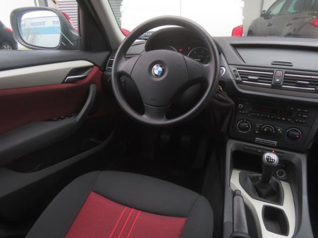 BMW X1  sDrive18d 
