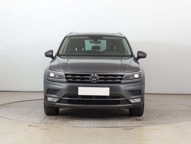 Volkswagen Tiguan  2.0 TSI Highline
