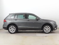 Volkswagen Tiguan  2.0 TSI Highline