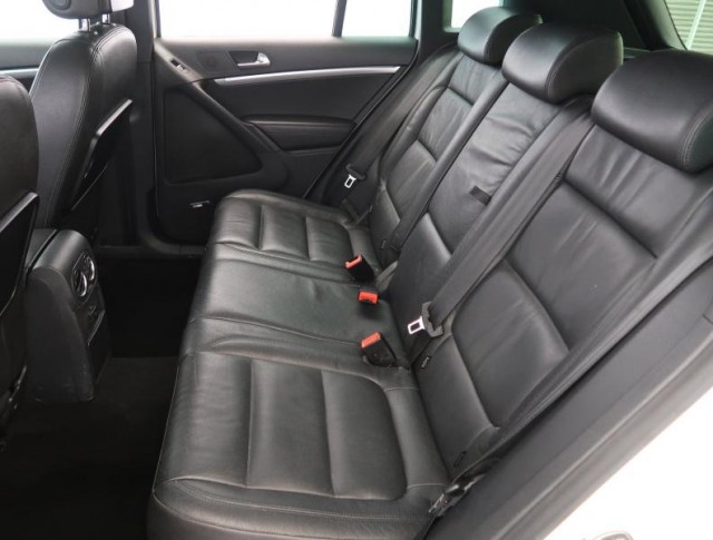Volkswagen Tiguan  2.0 TDI R-Line