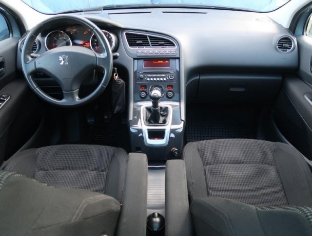 Peugeot 5008  1.6 VTi Active