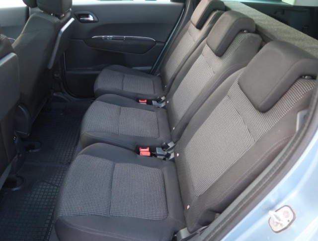 Peugeot 5008  1.6 VTi Active