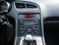 Peugeot 5008  1.6 VTi Active