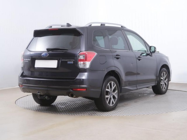 Subaru Forester  2.0 d 