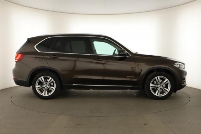BMW X5  xDrive30d xLine