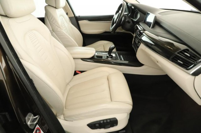 BMW X5  xDrive30d xLine