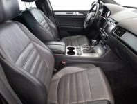 Volkswagen Touareg  3.0 TDI R-Line
