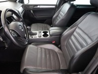 Volkswagen Touareg  3.0 TDI R-Line