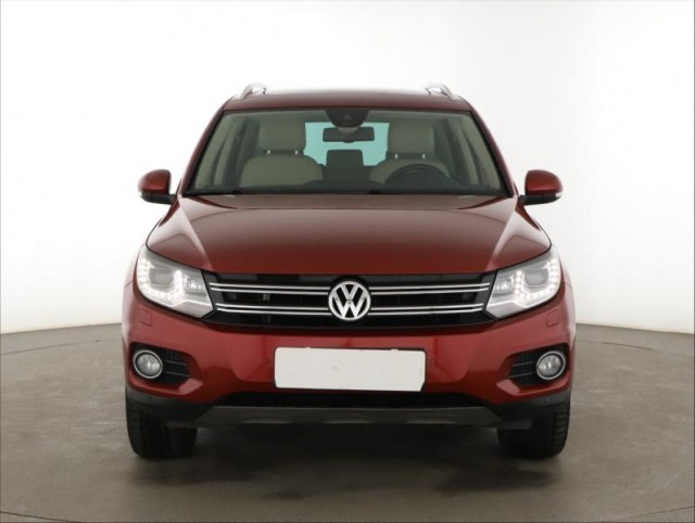 Volkswagen Tiguan  2.0 TSI 
