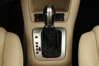 Volkswagen Tiguan  2.0 TSI 