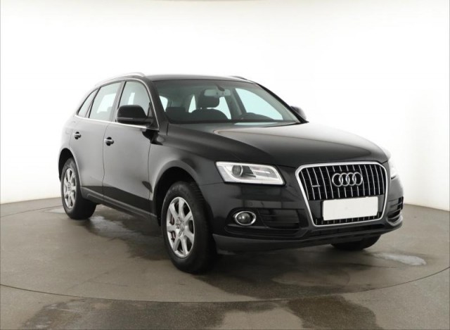 Audi Q5  2.0 TDI sport