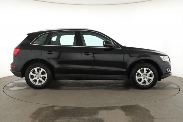 Audi Q5  2.0 TDI sport