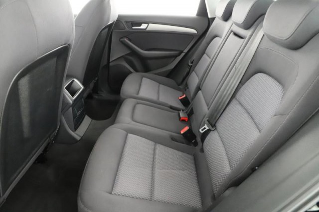 Audi Q5  2.0 TDI sport