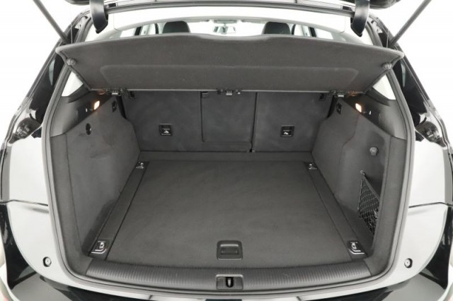 Audi Q5  2.0 TDI sport