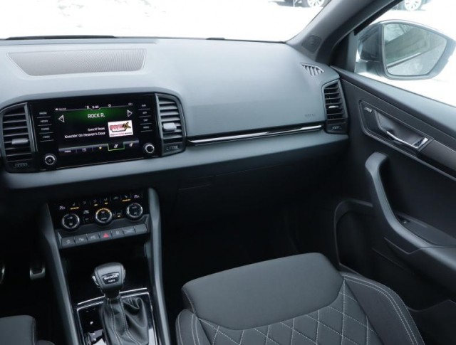 Škoda Karoq  2.0 TSI Sportline