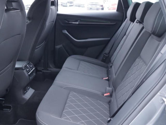 Škoda Karoq  2.0 TSI Sportline