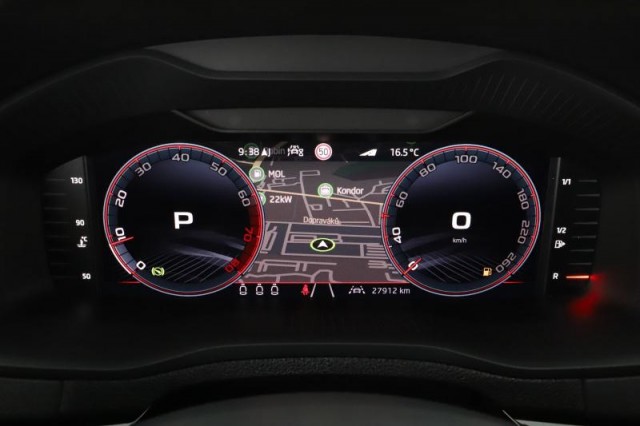 Škoda Karoq  2.0 TSI Sportline