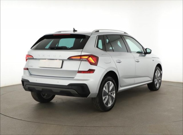 Škoda Kamiq  1.0 TSI Drive