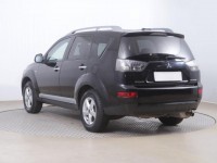 Mitsubishi Outlander  2.4 MIVEC Intense
