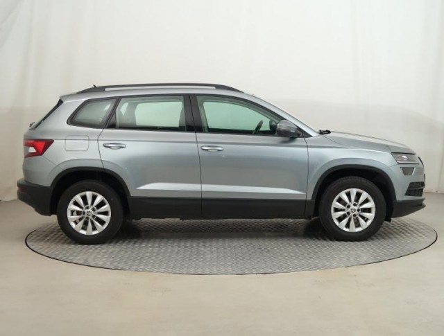 Škoda Karoq  1.0 TSI Ambition