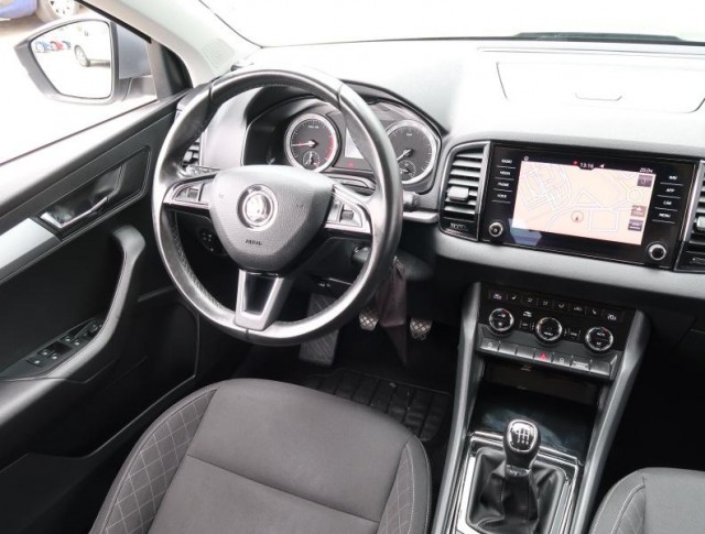 Škoda Karoq  1.0 TSI Ambition