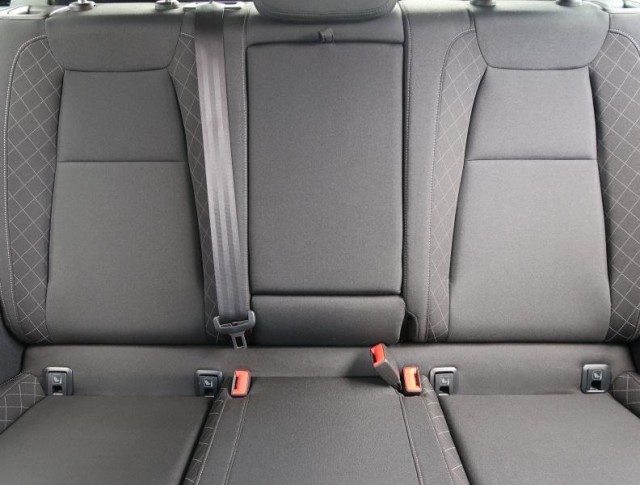 Škoda Karoq  1.0 TSI Ambition