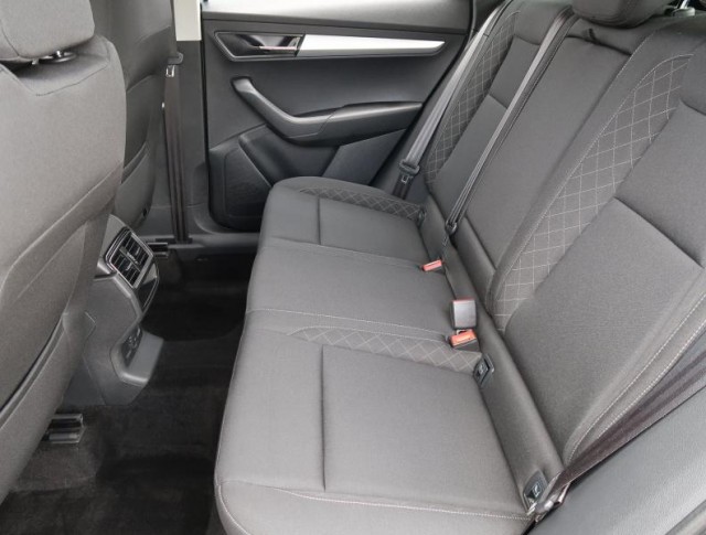 Škoda Karoq  1.0 TSI Ambition