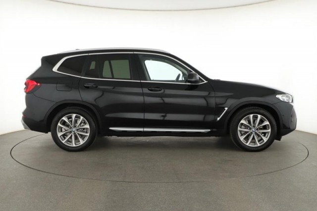 BMW X3  xDrive20i 