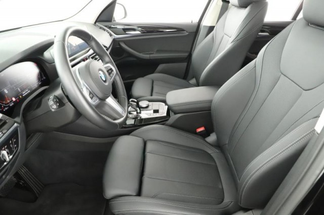 BMW X3  xDrive20i 