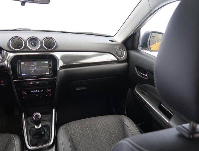 Suzuki Vitara  1.4 BoosterJet Elegance