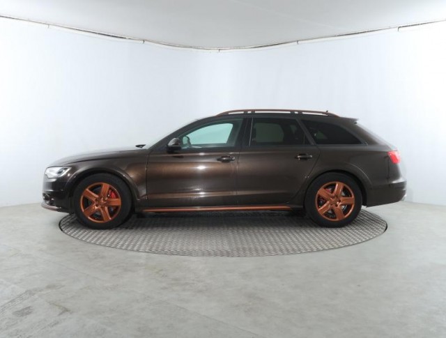 Audi A6 Allroad  3.0 TDI 
