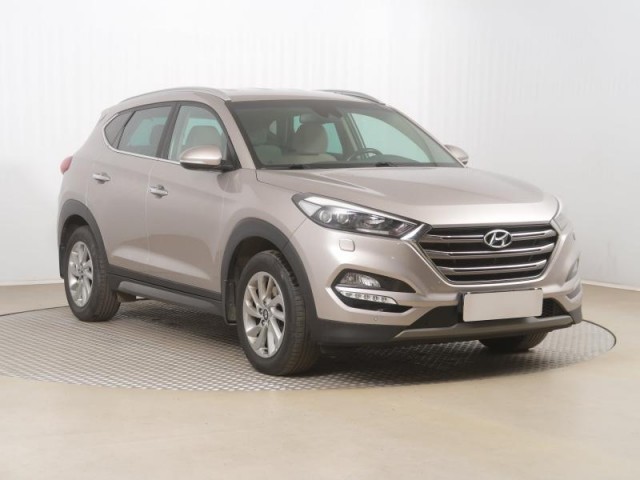 Hyundai Tucson  2.0 CRDi 