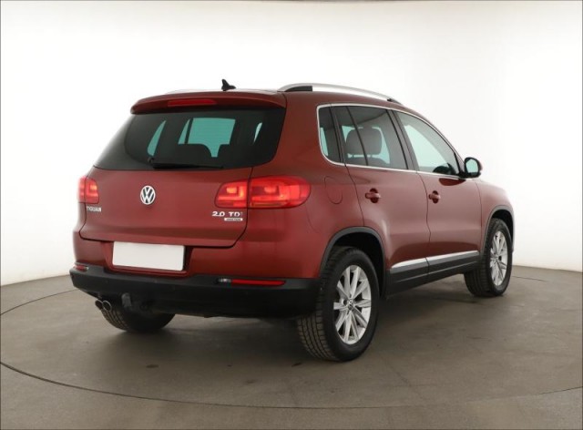 Volkswagen Tiguan  2.0 TDI 