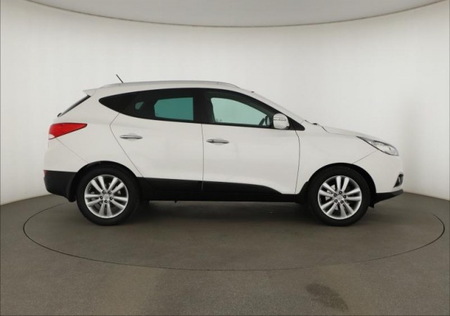 Hyundai ix35  2.0 CRDi 