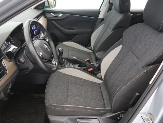 Škoda Kamiq  1.0 TSI Style