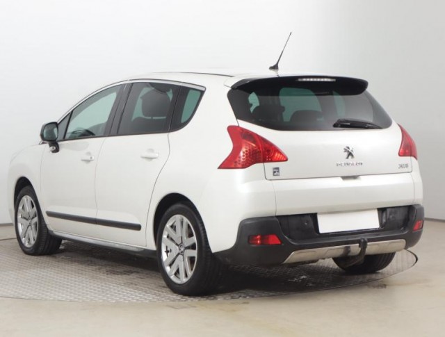 Peugeot 3008  Hybrid4 