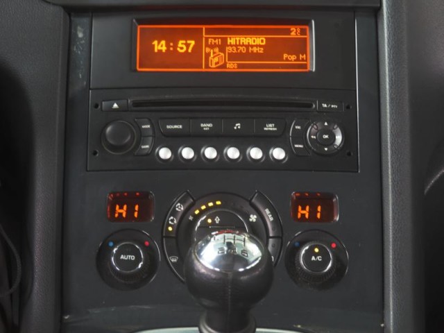 Peugeot 5008  1.6 HDi 