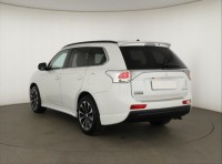 Mitsubishi Outlander  2.2 DI-D Invite