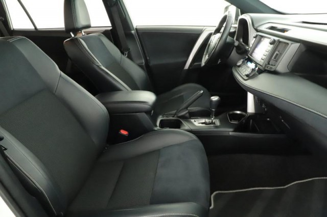 Toyota RAV 4  2.5 Hybrid 