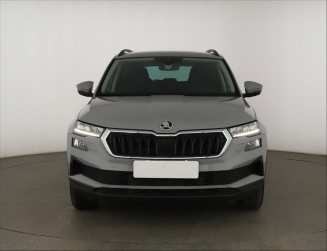 Škoda Karoq  1.5 TSI Fresh