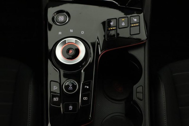 Kia Sportage  1.6 T-GDI MHEV 