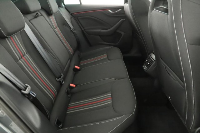 Škoda Kamiq  1.0 TSI Monte Carlo