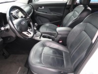 Kia Sportage  2.0 CRDi 