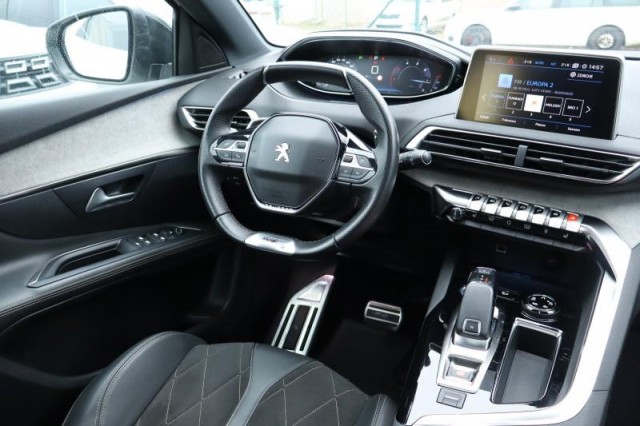 Peugeot 3008  2.0 BlueHDi GT