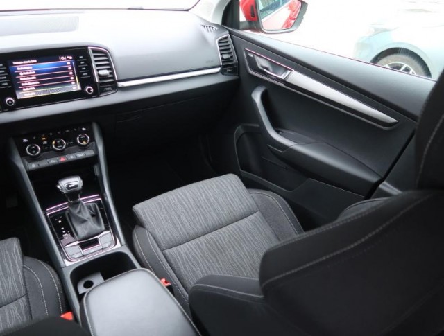 Škoda Karoq  1.5 TSI Style